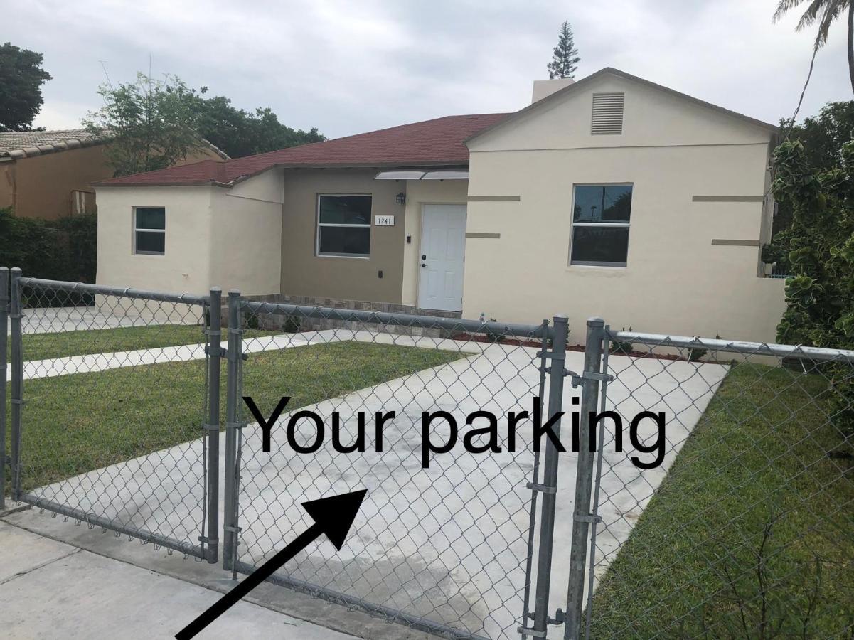 Your House In Miami Kültér fotó